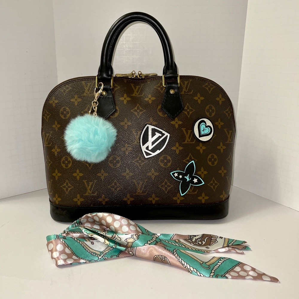 🎭 SOLD 🎭 / 🦋Customized🦋 LOUIS VUITTON Alma PM
